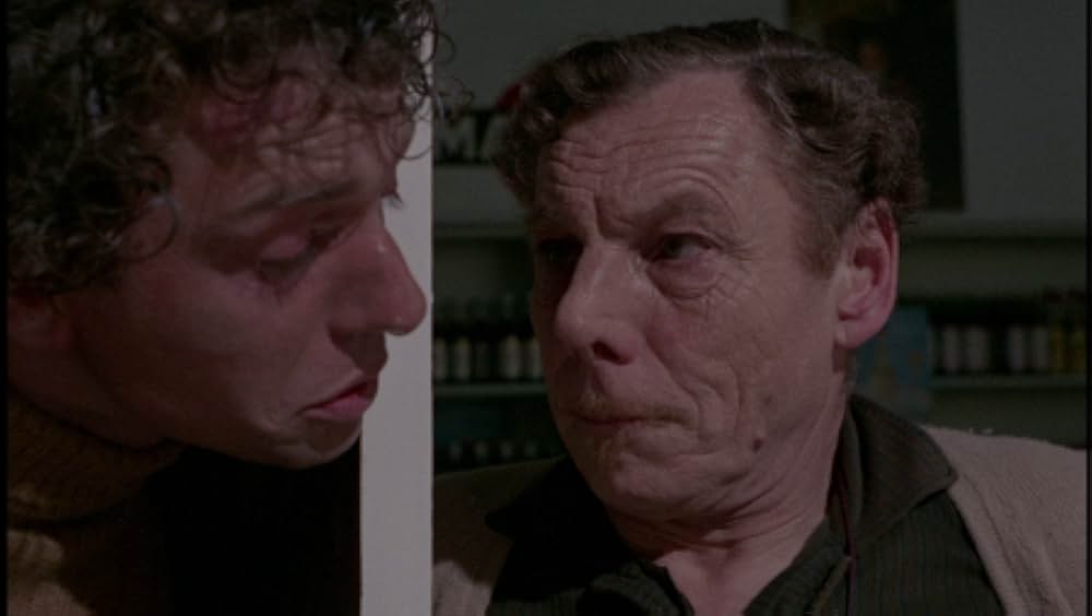 A Day at the Beach（原題）の画像