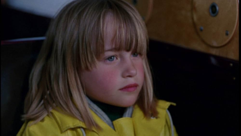 A Day at the Beach（原題）の画像