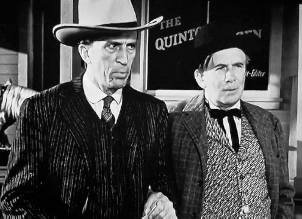 群盗の町の画像