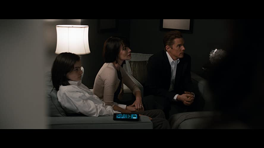 「パージ」イーサン・ホーク & レナ・ヘディ & マックス・バークホルダーの画像