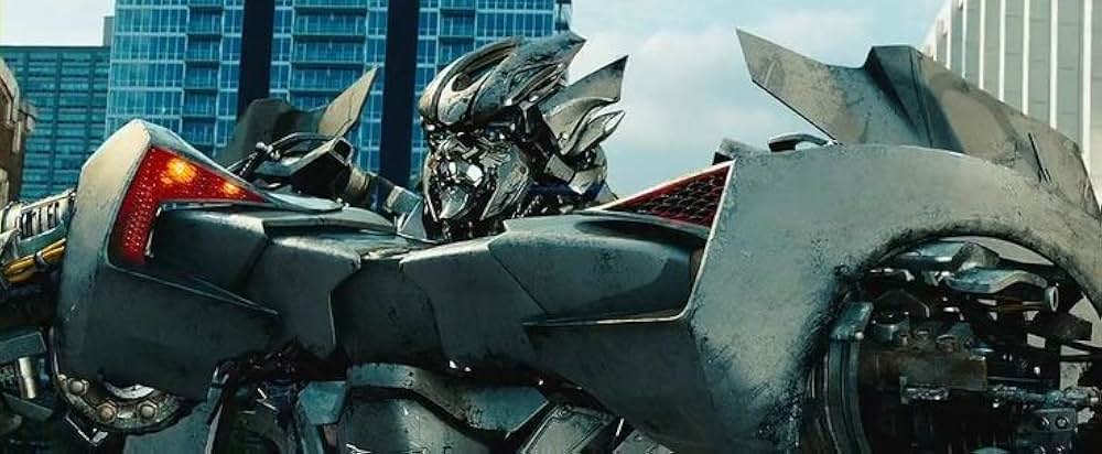 トランスフォーマー／ダークサイド・ムーンの画像