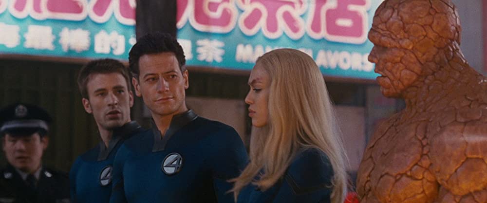 「ファンタスティック・フォー:銀河の危機」ジェシカ・アルバ & マイケル・チクリス & クリス・エバンス & ヨアン・グリフィズの画像