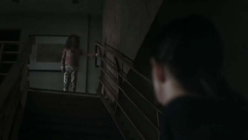 エスターの画像