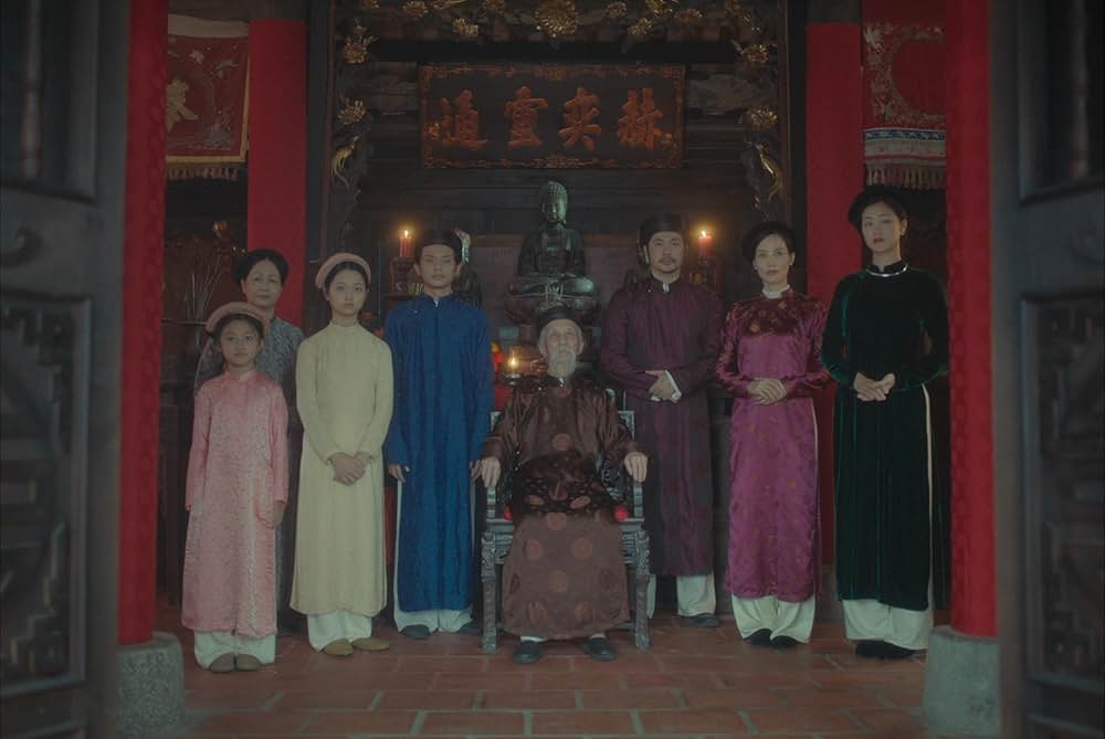 第三夫人と髪飾りの画像