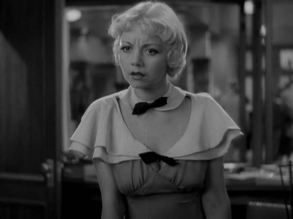 従業員通用口の画像