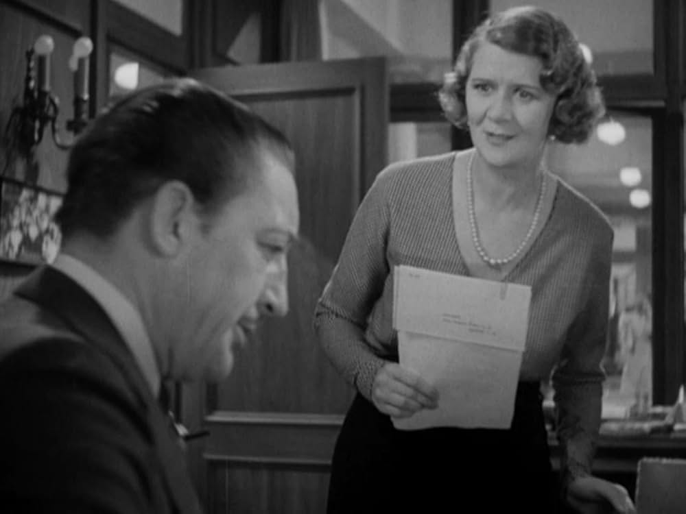 従業員通用口の画像