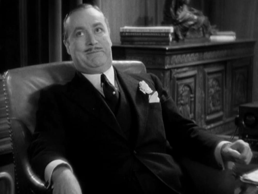 従業員通用口の画像