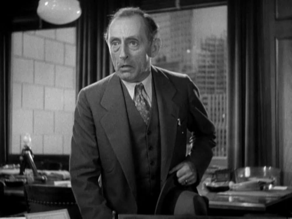 従業員通用口の画像