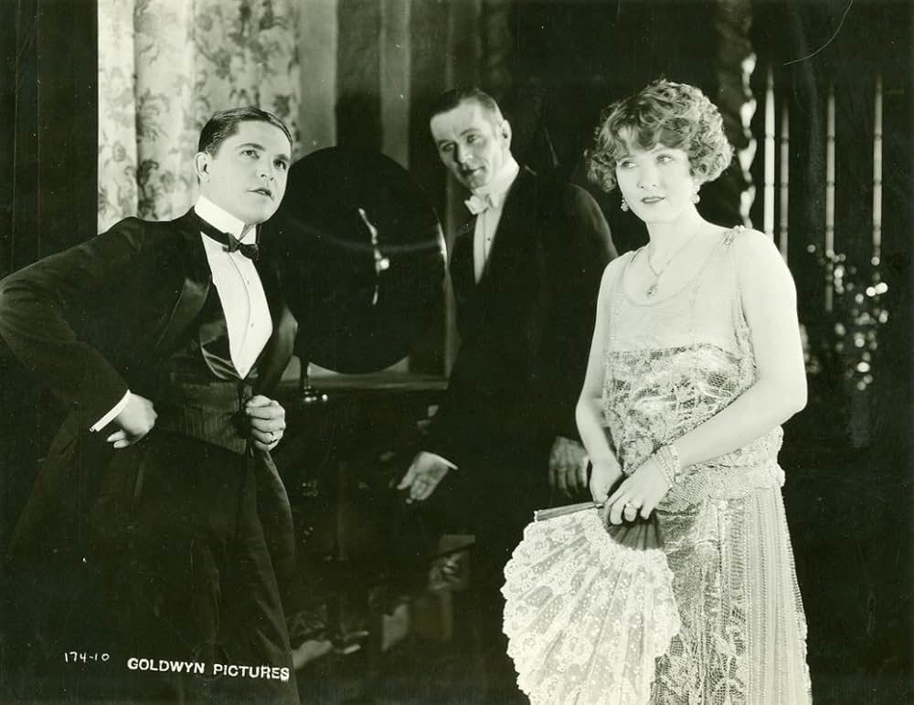 男子怒ればの写真