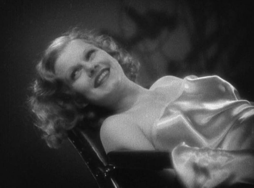 赤毛の女の画像