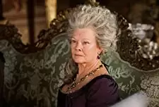 「プライドと偏見」ジュディ・デンチ & キーラ・ナイトレイ & マシュー・マクファディンの画像