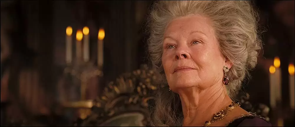 「プライドと偏見」ジュディ・デンチの画像