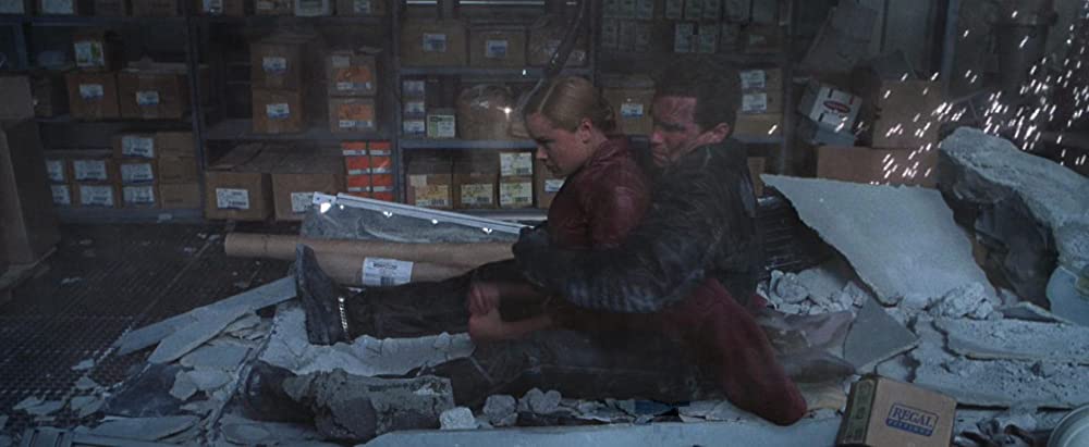 「ターミネーター3」アーノルド・シュワルツェネッガー & クリスタナ・ローケンの画像