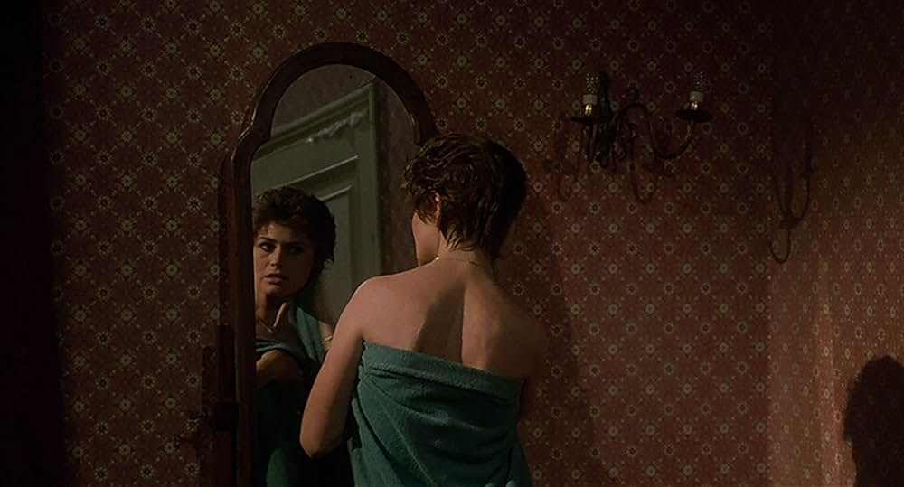 ホテル <ノーカット完全版>の画像