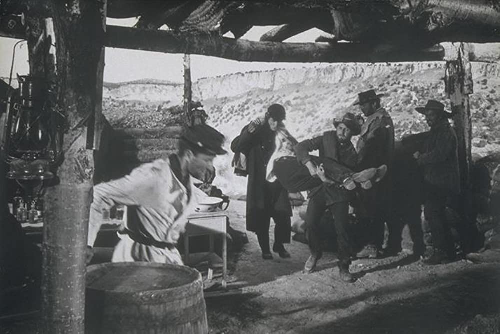 続・夕陽のガンマン／地獄の決斗の画像