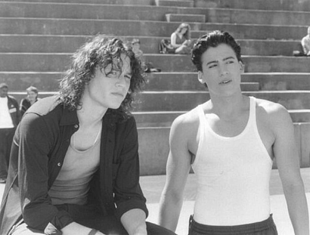 「ヒース・レジャーの恋のからさわぎ」Andrew Keegan & ヒース・レジャーの画像