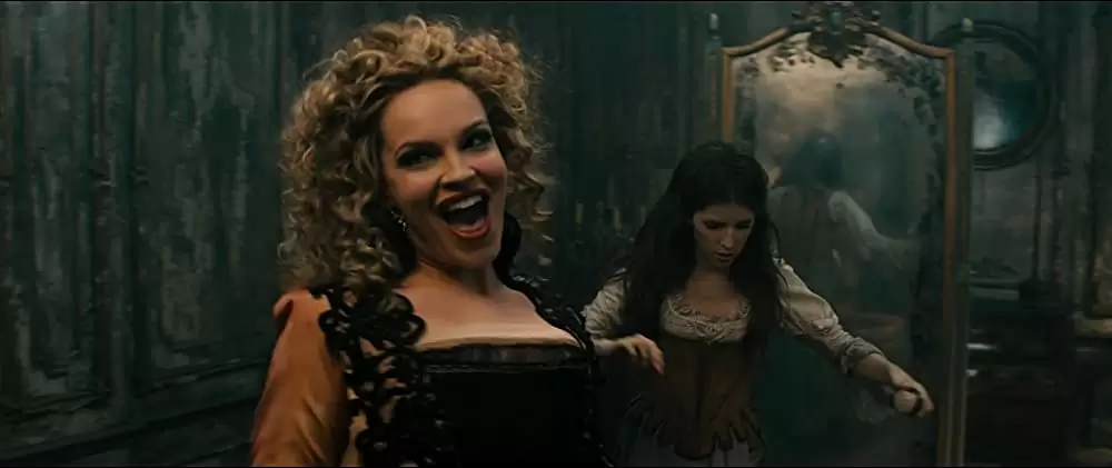 「イントゥ・ザ・ウッズ」タミー・ブランチャード & アナ・ケンドリックの画像