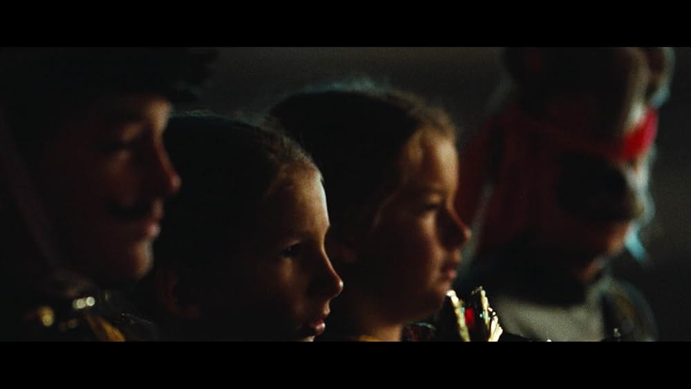 くるみ割り人形と４人のキッズの画像