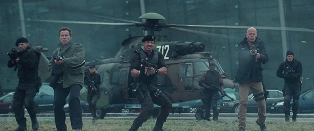 「エクスペンダブルズ2」ドルフ・ラングレン & アーノルド・シュワルツェネッガー & シルベスター・スタローン & ブルース・ウィリス & ジェイソン・ステイサム & テリー・クルーズ & ランディ・クートゥアの画像