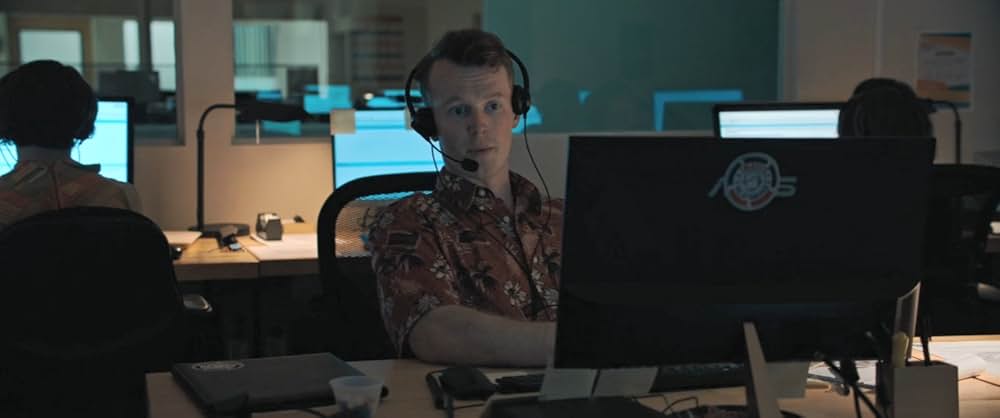 リレー : 声なき仲介者の画像