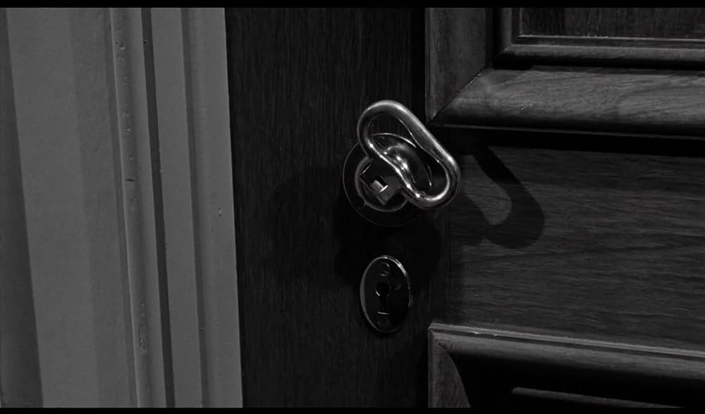 半魚人我らの中を往くの画像