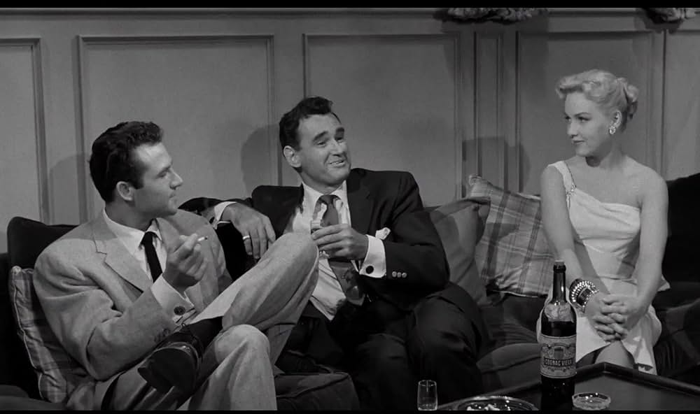 半魚人我らの中を往くの画像