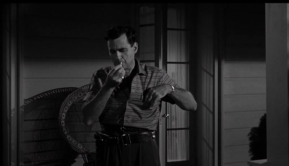 半魚人我らの中を往くの画像