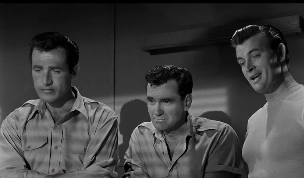 半魚人我らの中を往くの画像