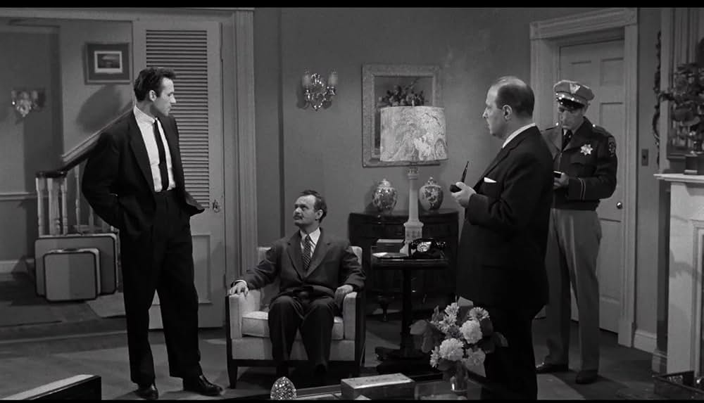 半魚人我らの中を往くの画像