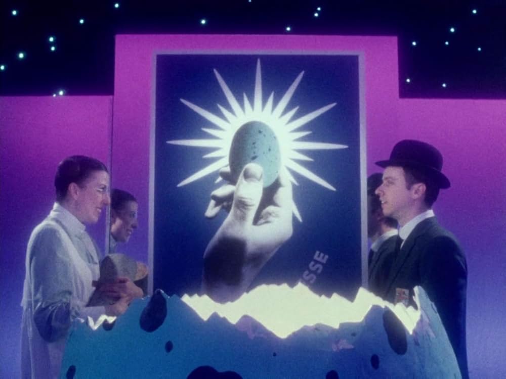 The Twentieth Century（原題）の画像