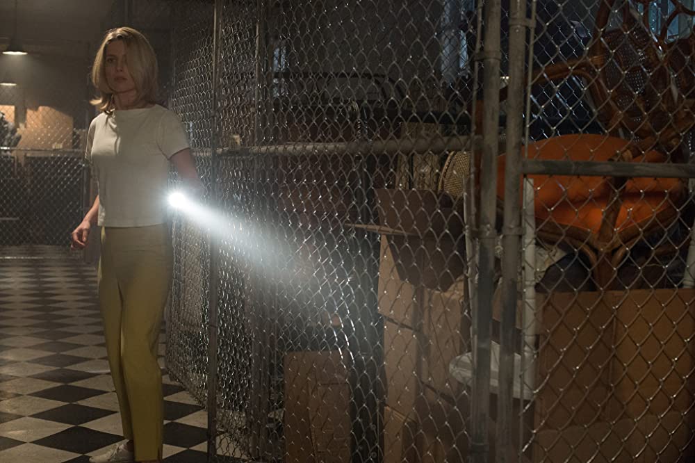 アナベル 死霊館の人形の画像