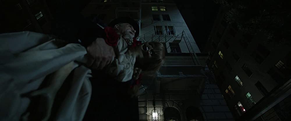 アナベル 死霊館の人形の画像