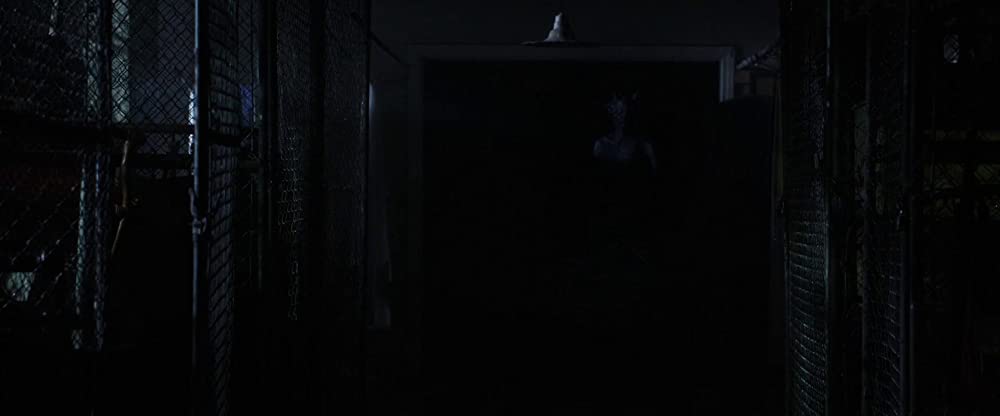 アナベル 死霊館の人形の画像