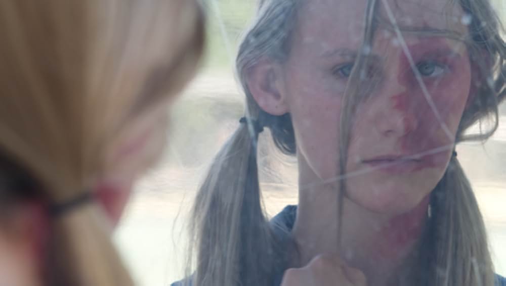 The Turning（原題）の画像