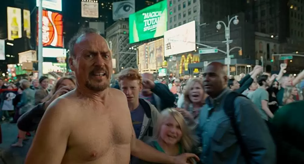 「バードマン あるいは（無知がもたらす予期せぬ奇跡）」マイケル・キートンの画像