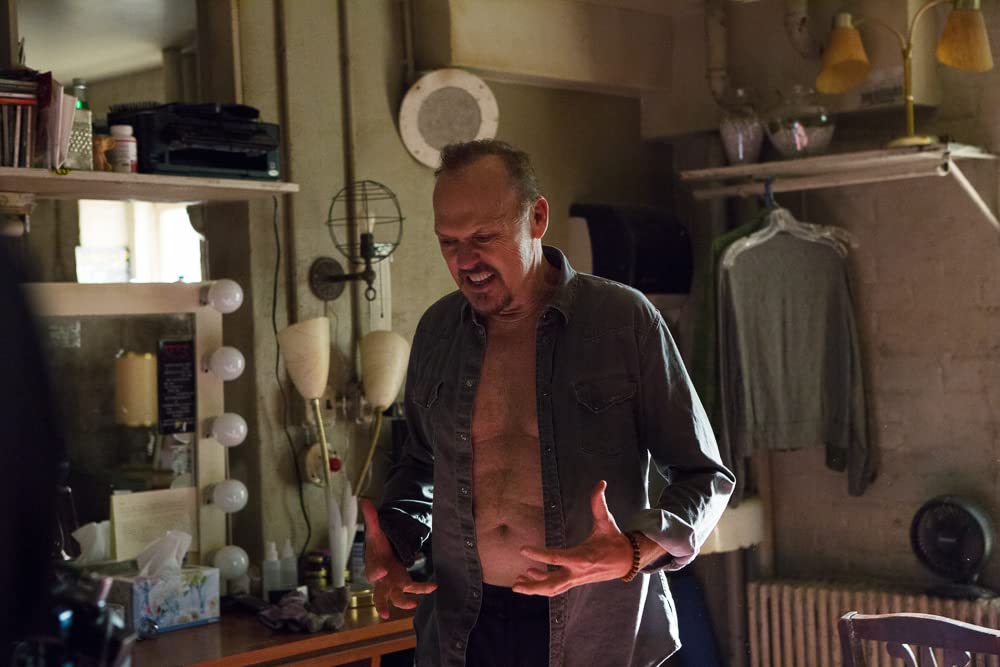 バードマン あるいは（無知がもたらす予期せぬ奇跡）の画像