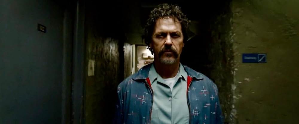 バードマン あるいは（無知がもたらす予期せぬ奇跡）の画像