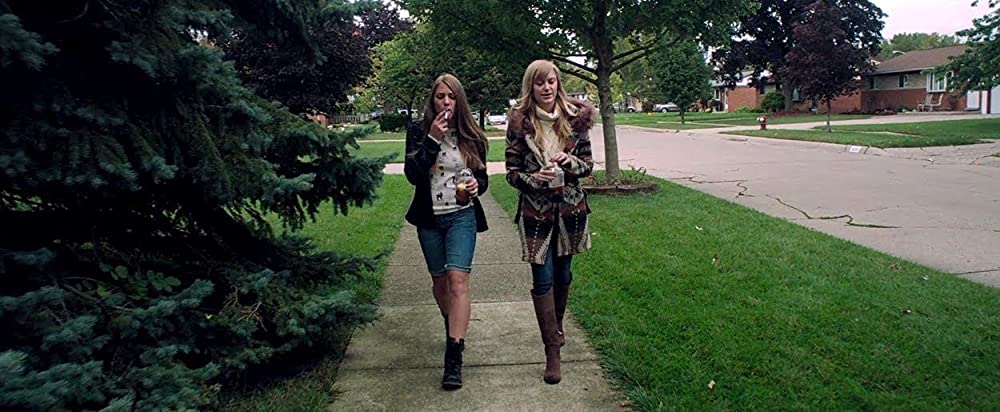 イット・フォローズの画像