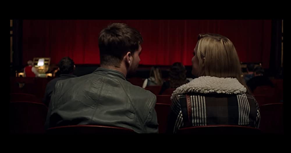 イット・フォローズの画像