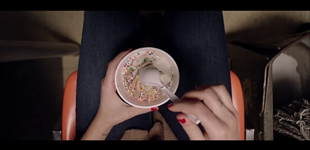 イット・フォローズの画像