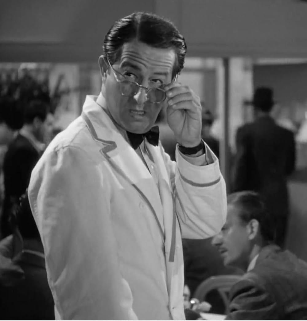 真夜中のスパイの画像