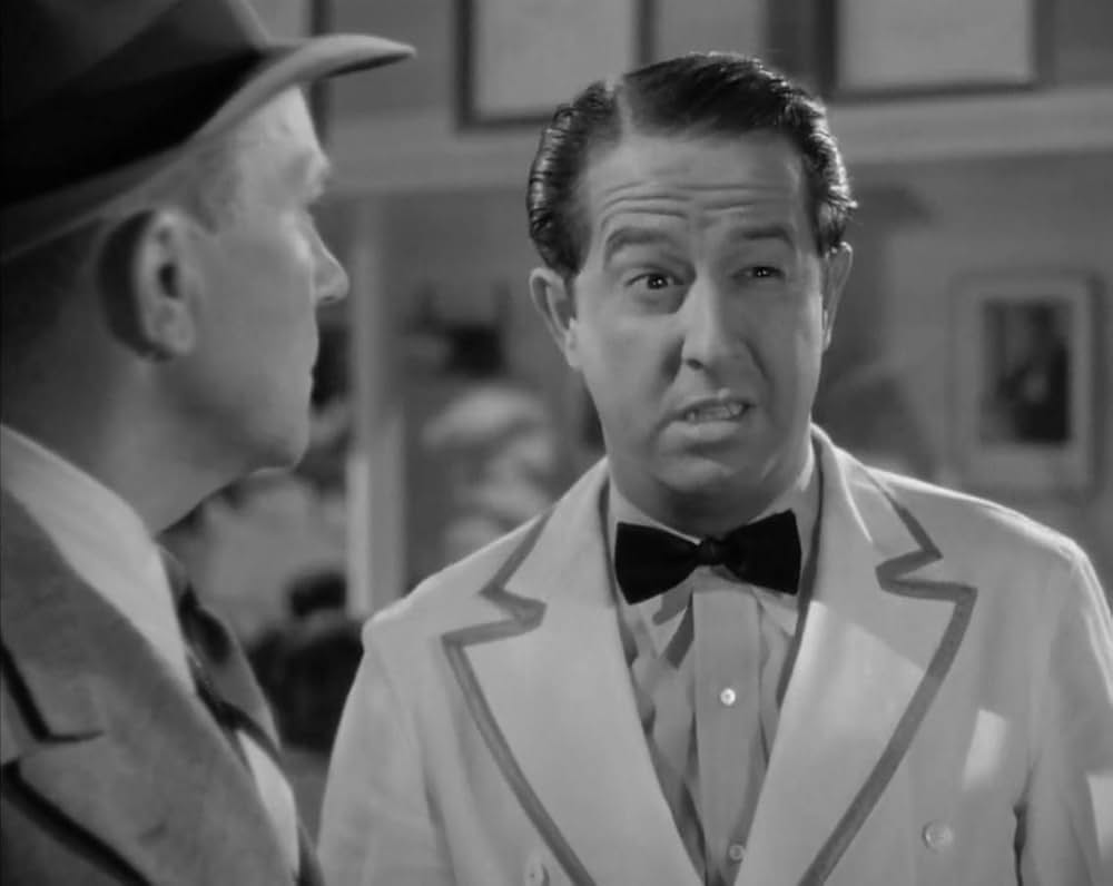 真夜中のスパイの画像