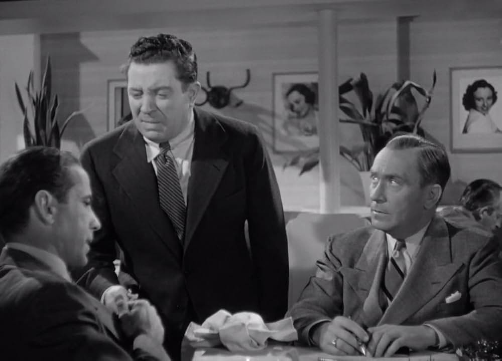 真夜中のスパイの画像