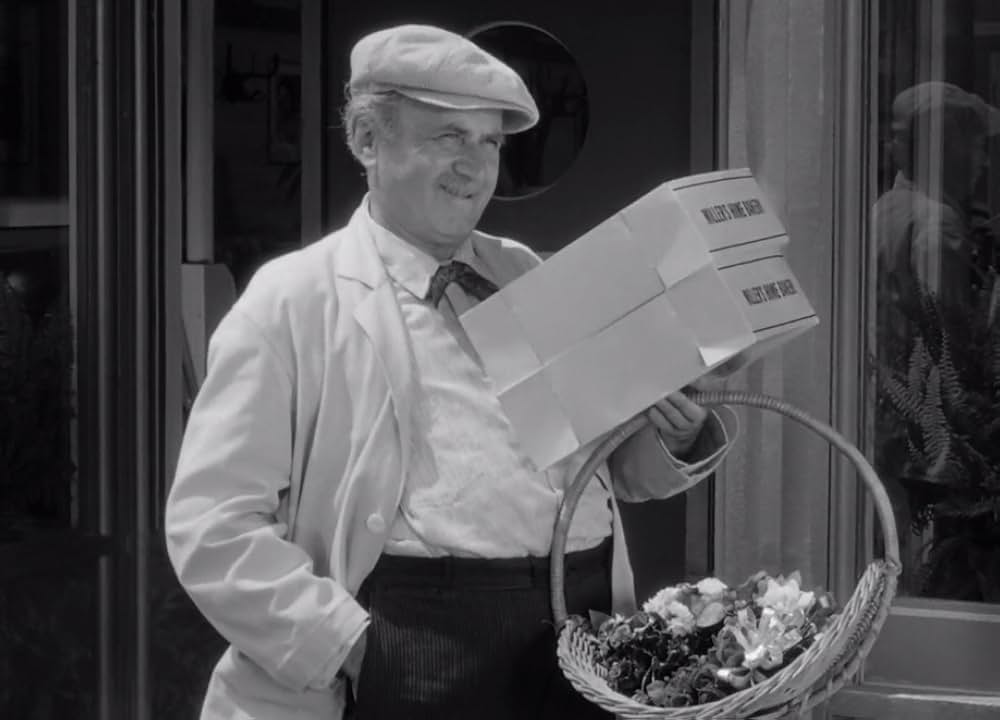 真夜中のスパイの画像