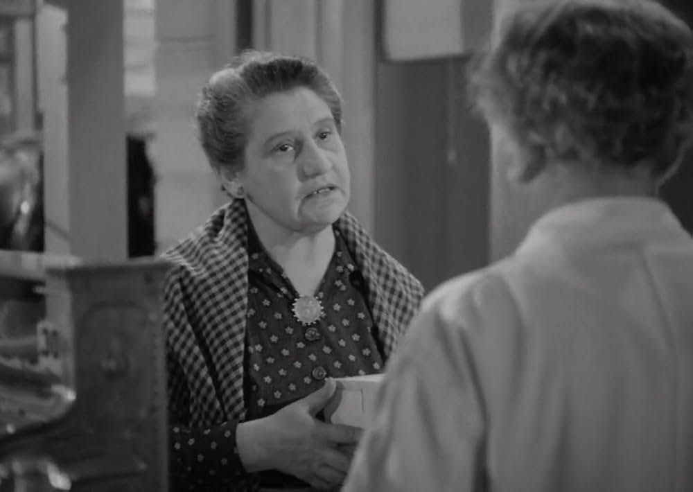 真夜中のスパイの画像