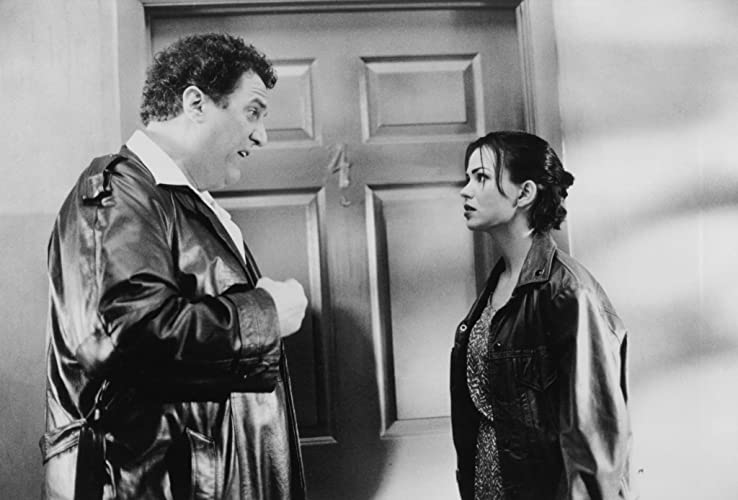 「ジム・キャリーはMr.ダマー」Karen Duffy & マイク・スターの画像