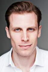 Samuel Oatleyの画像