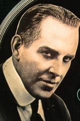 Harry T. Moreyの画像