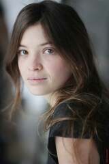 Coline Bealの画像