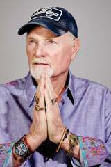 Mike Loveの画像